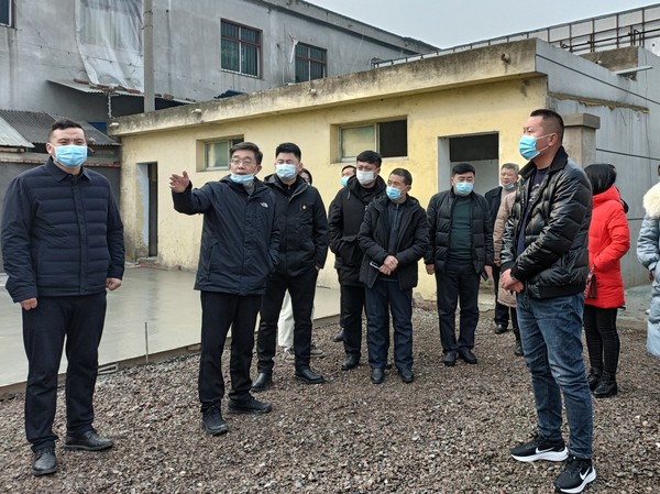 崔海波视察活动照片.jpg